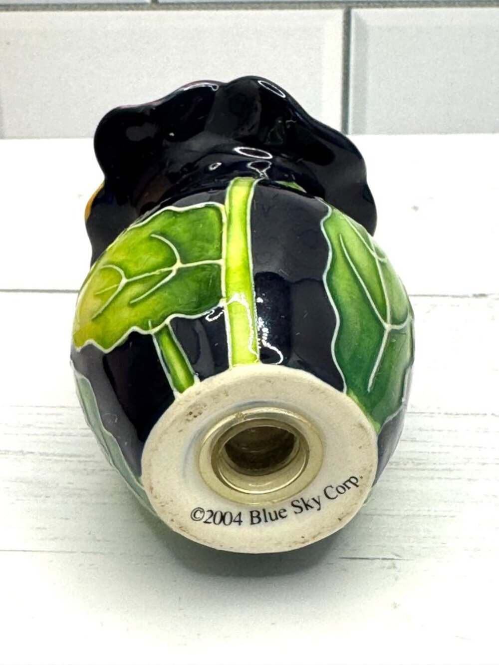 Blue Sky Corp Pansy Salt Shaker Purple Yellow Green 3" 2004 - Picture 2 of 6